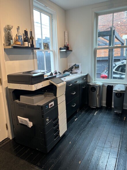 More Photos Of 503 City Park Ave, Columbus Freestanding For Sale