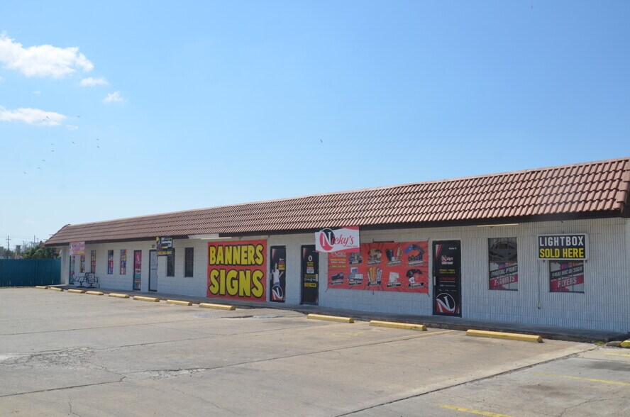 More Photos Of 315 Kings Hwy, Brownsville Storefront For Sale