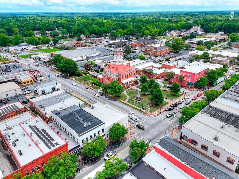 More Photos Of 110 N Broad St, Monroe Storefront Retail Office For Sale