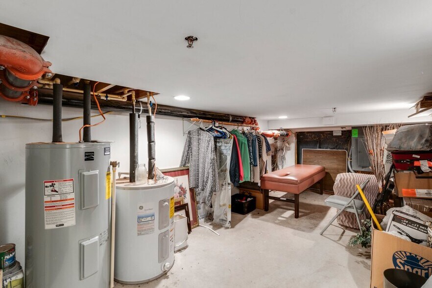 More Photos Of 1133 Light St, Baltimore Storefront Retail Office For Sale