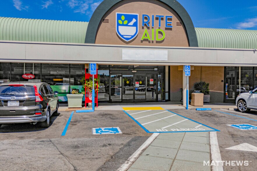 More Photos Of 1206-1334 W Hillsdale Blvd, San Mateo Storefront For Lease