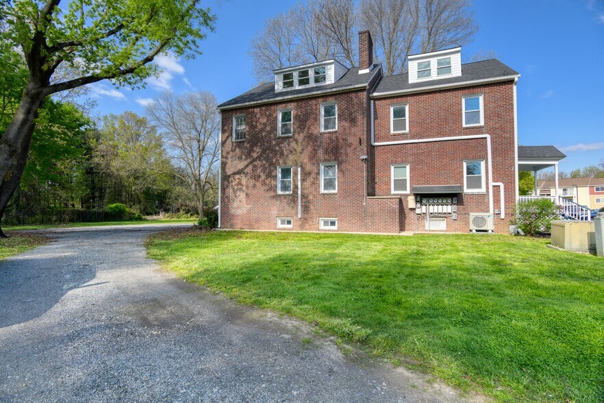 More Photos Of 201 Mansion Dr, Perryville Apartments For Sale