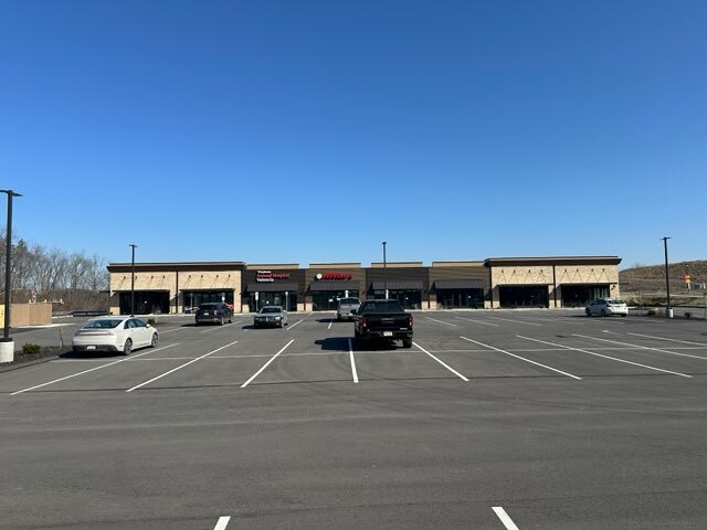 More Photos Of 4075-4089 Adair Ave, Valencia Storefront Retail Office For Lease