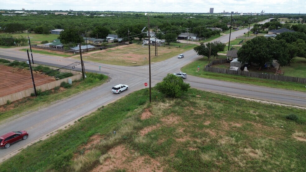 More Photos Of 225 E South 27th St, Abilene Land For Sale