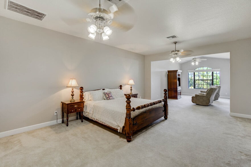 More Photos Of 701 E State Road 60, Plant City Land For Sale