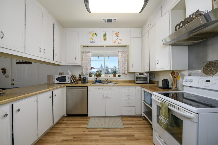 More Photos Of 5430 Putah Creek Rd, Winters Industrial For Sale