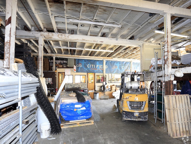 More Photos Of 2883 Miles Ave, Bronx Warehouse For Lease