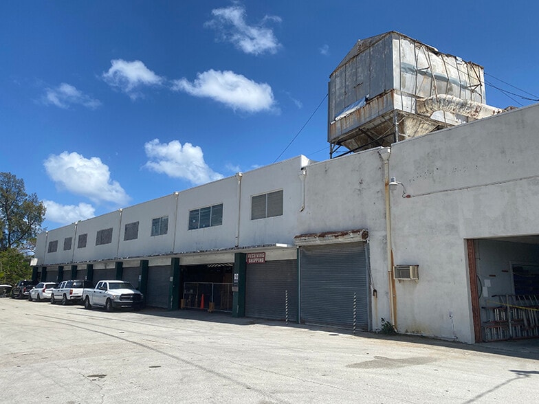 More Photos Of 3300 SE 6th Ave, Fort Lauderdale Warehouse For Sale