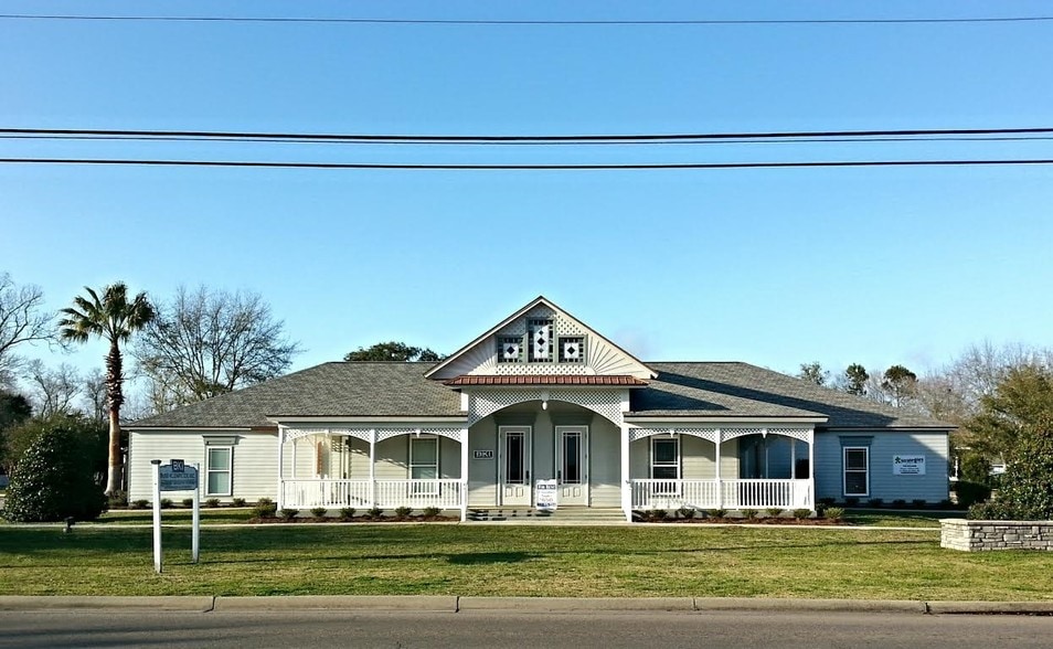 Primary Photo Of 2113 Government St, Ocean Springs Unknown For Lease
