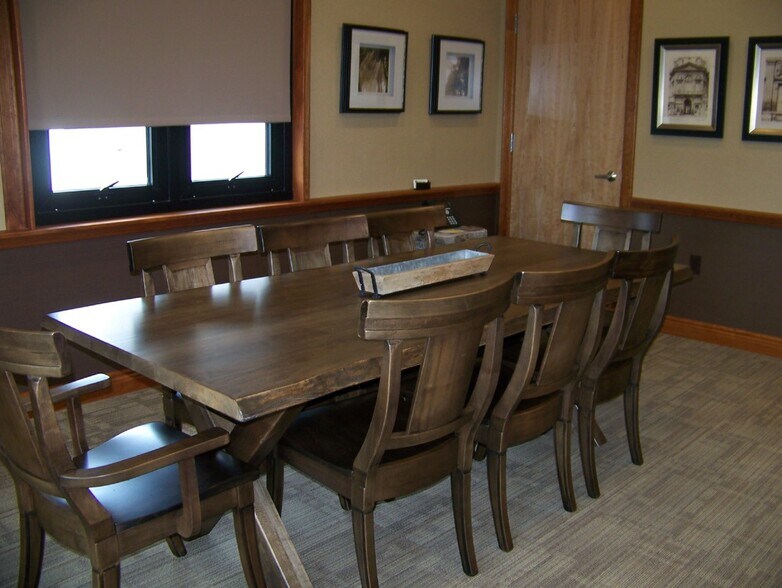 More Photos Of 208 Russell Pl, Hackensack Office For Sale