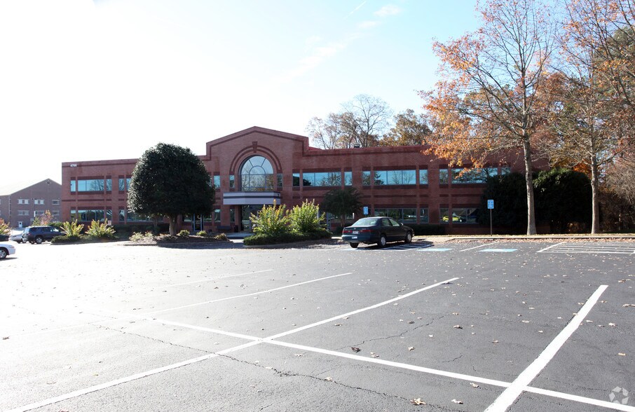 More Photos Of 4700 Nelson Brogdon Blvd, Buford Medical For Lease