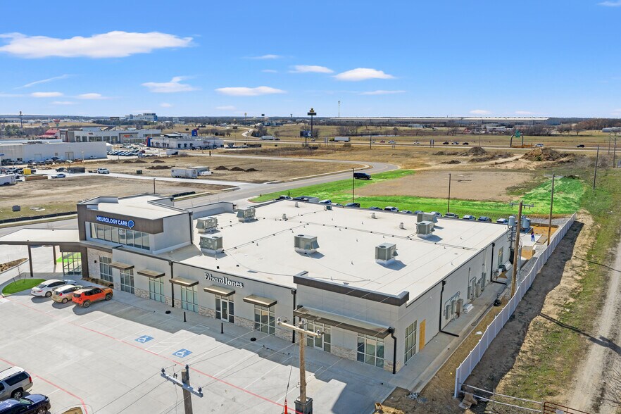 More Photos Of 1817 Rockford Rd, Ardmore Office For Sale