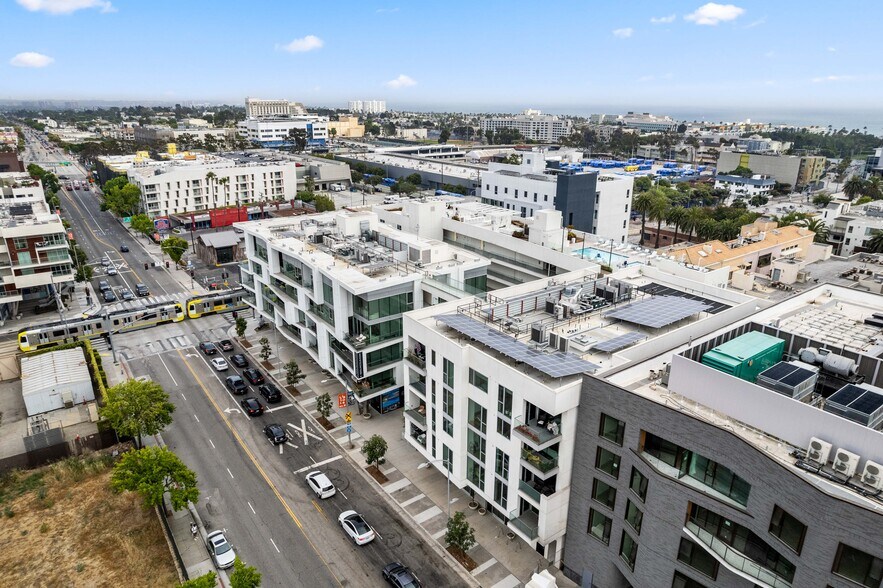 More Photos Of 1550 Lincoln Blvd, Santa Monica Apartments For Lease
