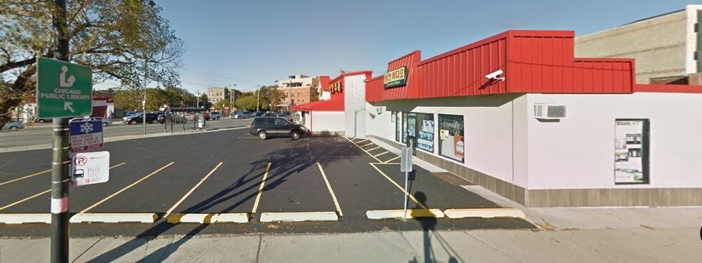 More Photos Of 5731 N Lincoln Ave, Chicago Freestanding For Sale