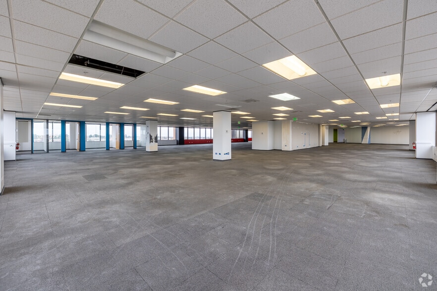 More Photos Of 14001 E Iliff Ave, Aurora Office For Sale