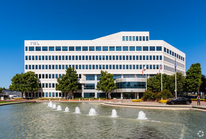 More Photos Of 255 Shoreline Dr, Redwood City Office For Lease