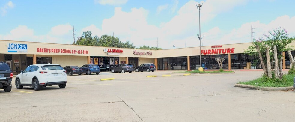 More Photos Of 504 FM-1092, Stafford Unknown For Lease