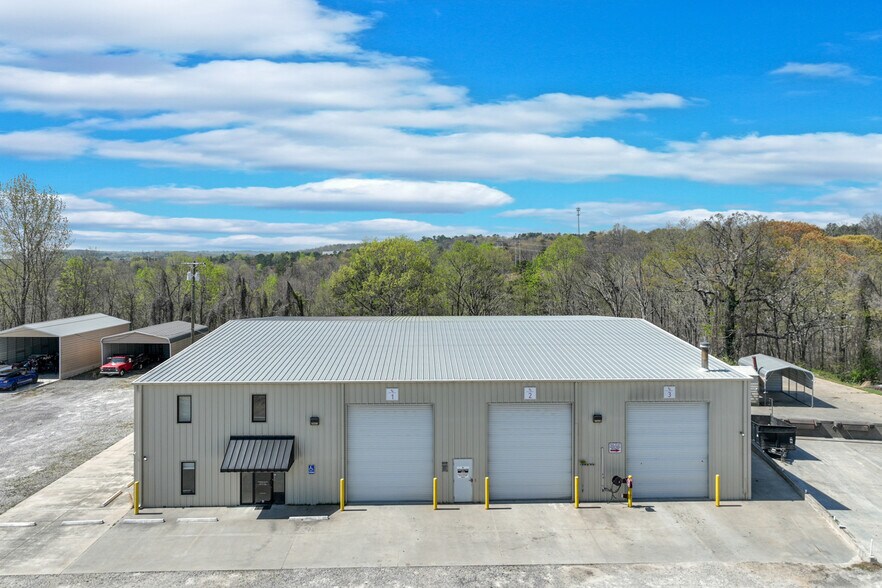 More Photos Of 1612 Candler Rd, Gainesville Manufacturing For Sale