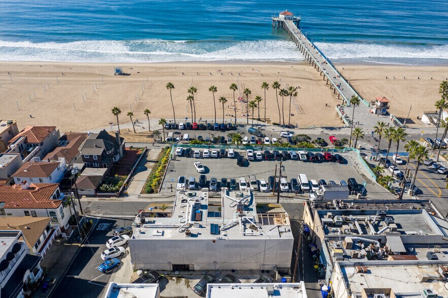 More Photos Of 1112 Ocean Dr, Manhattan Beach Office For Sale
