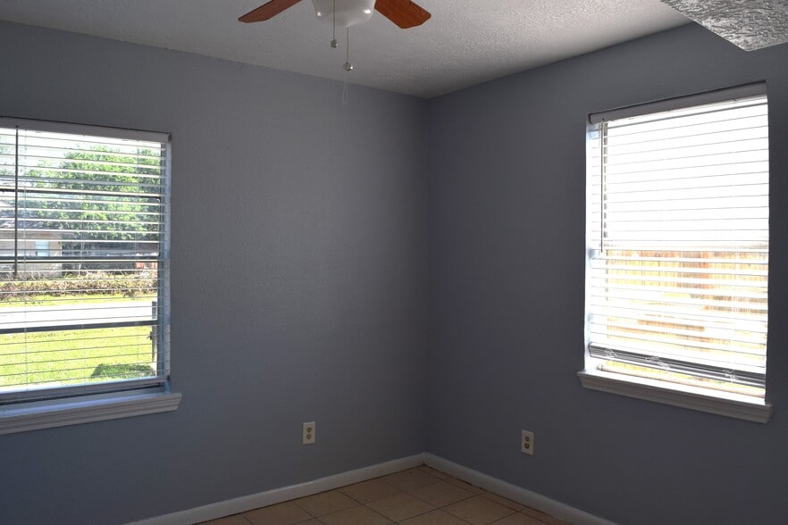 More Photos Of 904 Beverly Ave, Pasadena Apartments For Sale