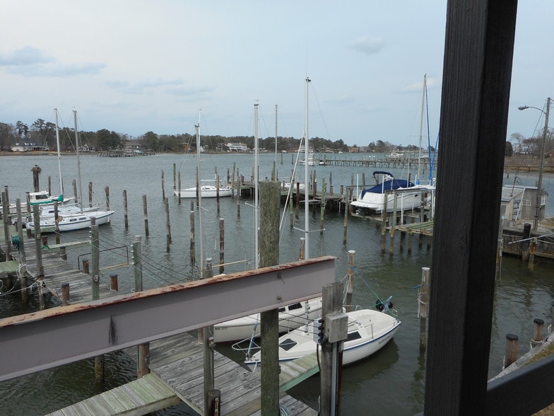 More Photos Of 1742 Back Creek Rd, Seaford Marina For Sale