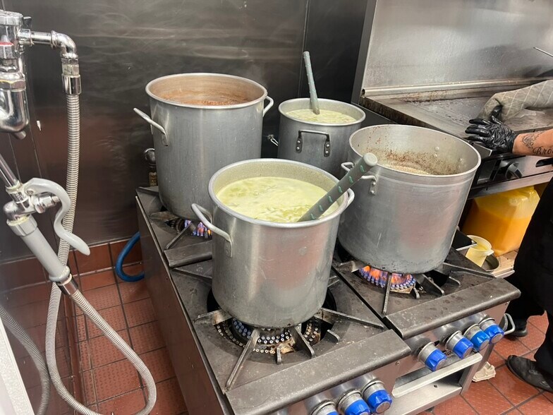 More Photos Of 820 E Santa Fe Ave, Grants Restaurant For Sale