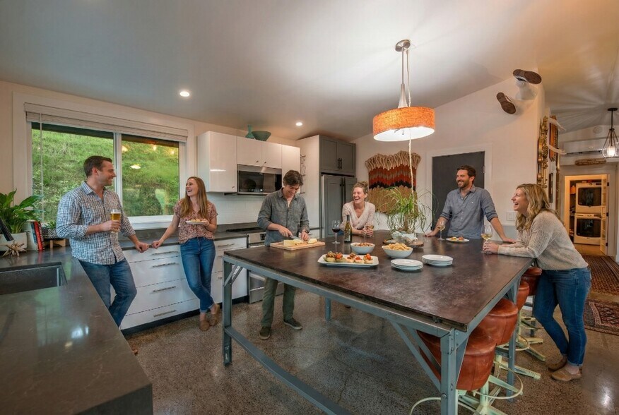 More Photos Of 22855 Chianti Rd, Cloverdale Apartments For Sale