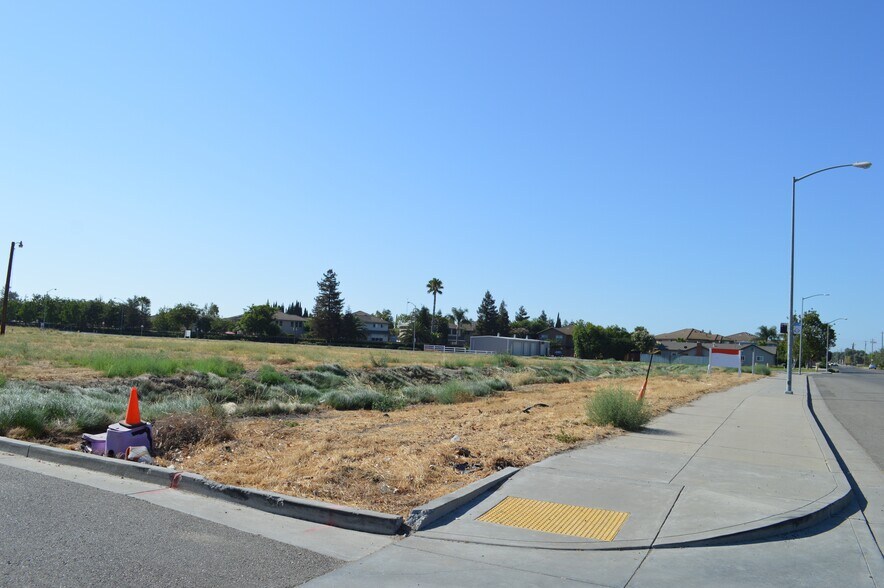 More Photos Of 704 N Jack Tone, Ripon Land For Sale