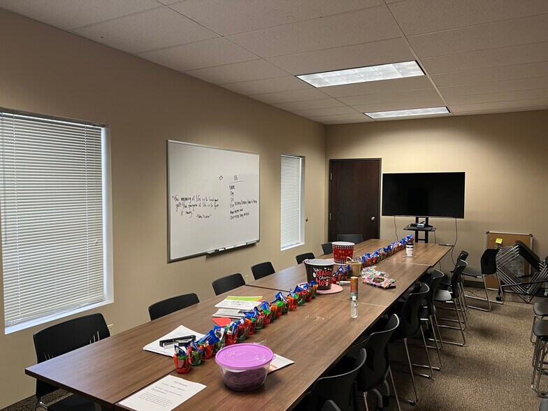 More Photos Of 7658 Design Dr, Baxter Office For Sale