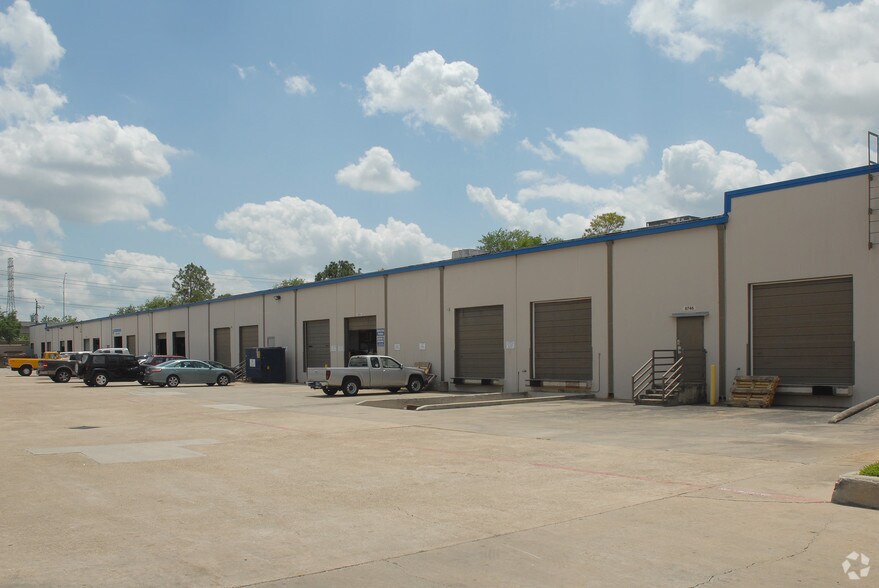 More Photos Of 8784-8798 Westpark Dr, Houston Unknown For Lease