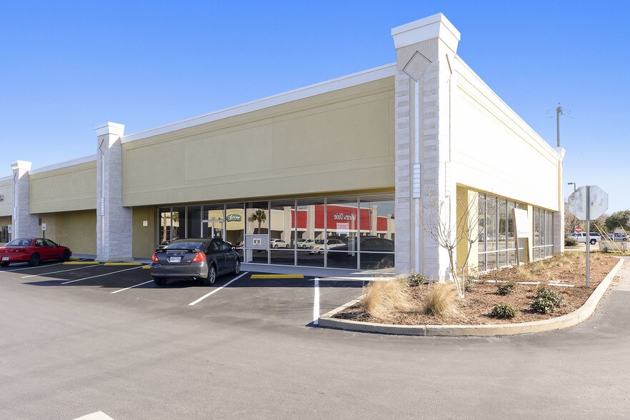 More Photos Of 1503-1545 Bienville Blvd, Ocean Springs Freestanding For Lease