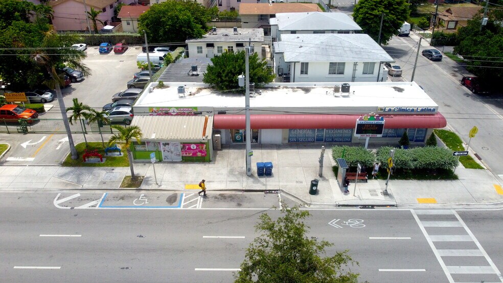 More Photos Of 1058 SW 1st St, Miami Unknown For Lease