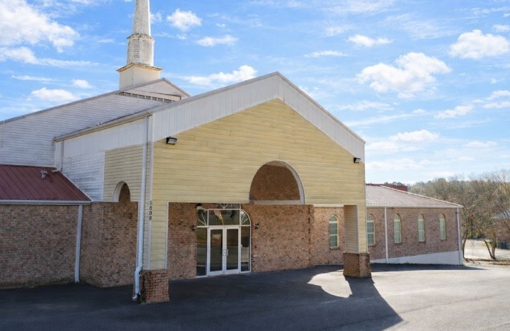 Primary Photo Of 512 Eagles Crossing Cir, Riverdale Religious Facility For Sale