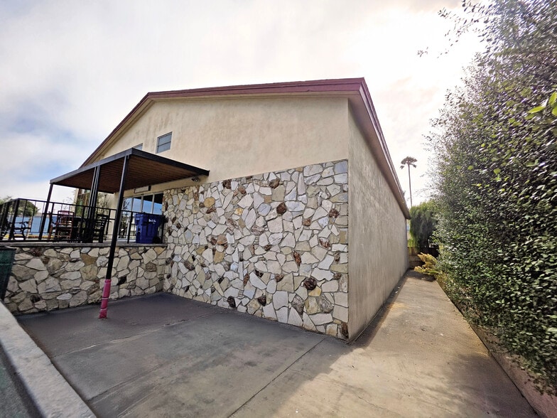 More Photos Of 1063 Aviation Blvd, Hermosa Beach Religious Facility For Sale