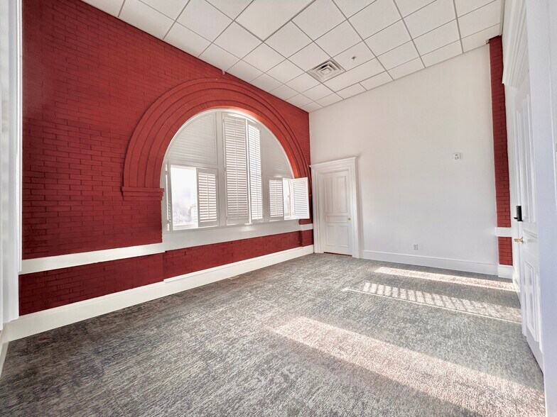 More Photos Of 1200 6th Ave, Columbus Office For Lease