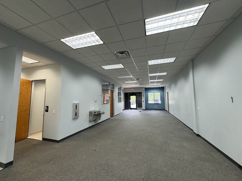 More Photos Of 3810 N Elm St, Greensboro Medical For Sale