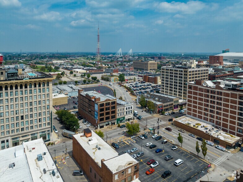 More Photos Of 1409 Washington Ave, Saint Louis Office For Lease