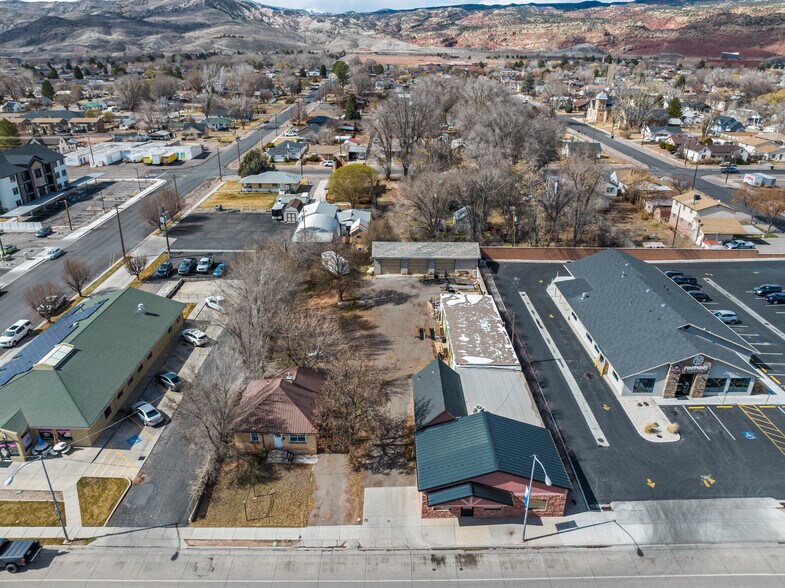 More Photos Of 458 Main st, Richfield Freestanding For Sale