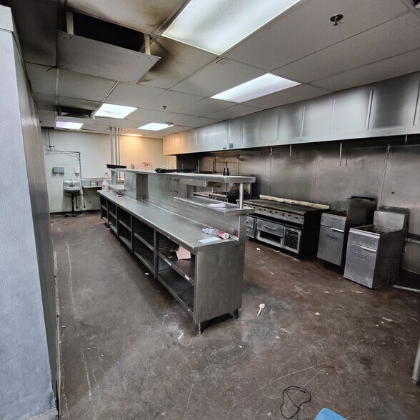 More Photos Of 2100 Fremont St, Las Vegas Restaurant For Lease