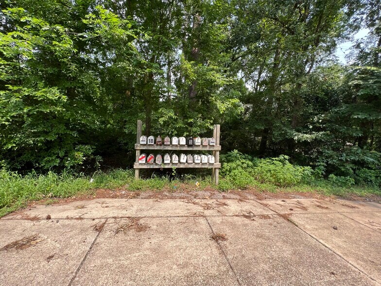 More Photos Of 1511 Dogwood Dr, Huntsville Manufactured Housing Mobile Home Park For Sale