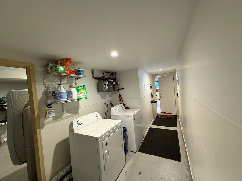 More Photos Of 2234-2236 N Western Ave, Chicago Apartments For Lease