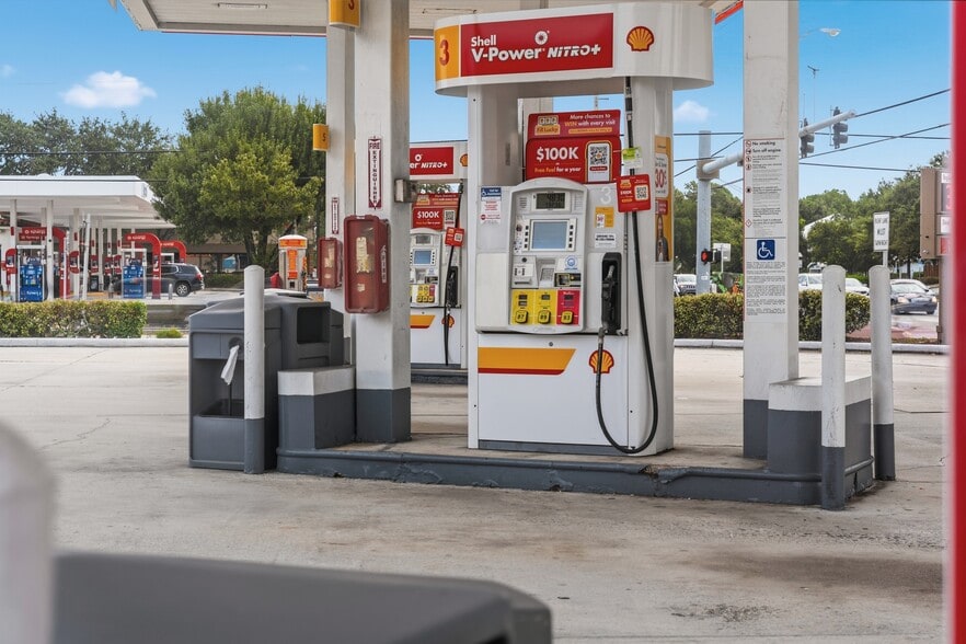 More Photos Of 2902 SW Port St Lucie Blvd, Port Saint Lucie Service Station For Sale