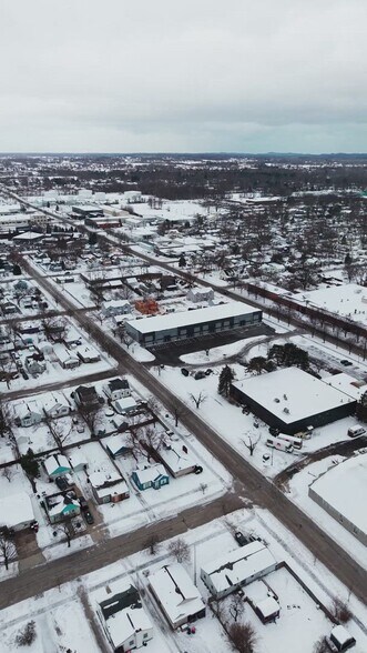 More Photos Of 460 Cleveland Ave, Holland Self Storage For Sale