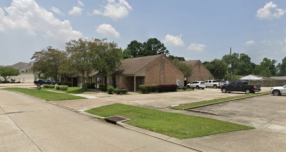 More Photos Of 11715 Bricksome Ave, Baton Rouge Office For Sale