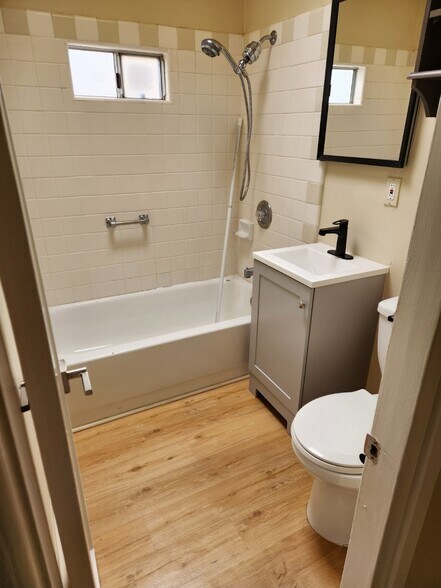 More Photos Of 987 Harcourt Ave, Seaside Multifamily For Sale