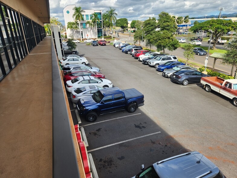 More Photos Of 94-1144 Ka Uka Blvd, Waipahu General Retail For Lease