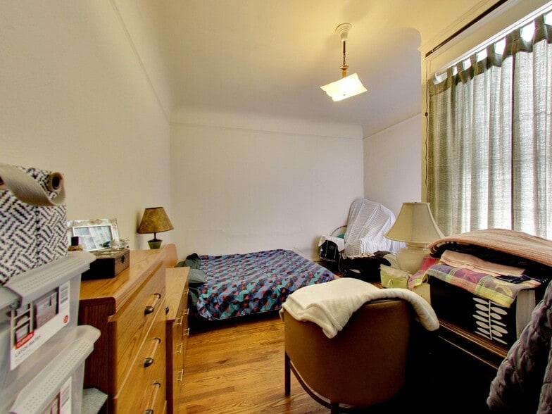 More Photos Of 3660 20th St, San Francisco Apartments For Sale