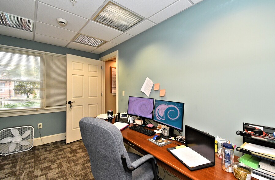 More Photos Of 206 N Main St, Souderton Freestanding For Sale