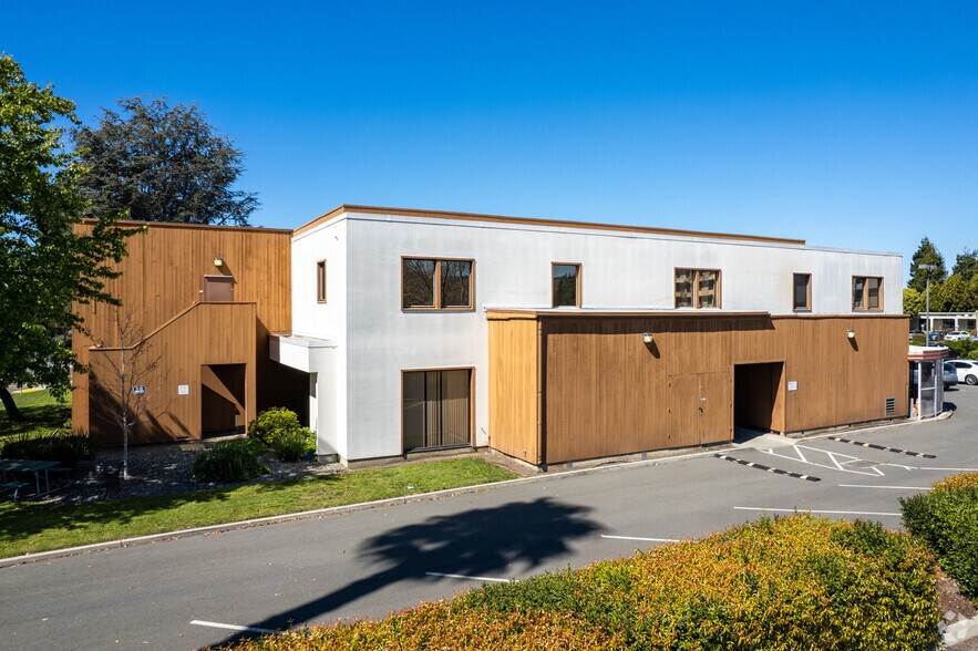 More Photos Of 27212 Calaroga Ave, Hayward Medical For Lease