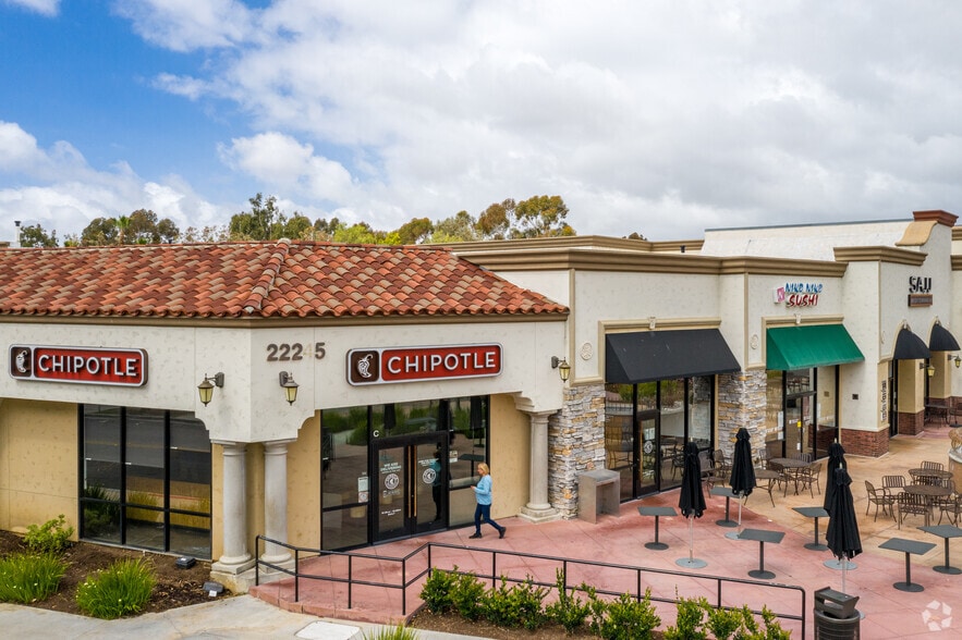 More Photos Of 22331 El Paseo, Rancho Santa Margarita Freestanding For Lease